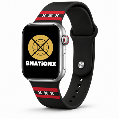 Zwart BnationX Amsterdam Apple Watch-bandje met drie witte Andreaskruisen, rode details en BnationX-logo.