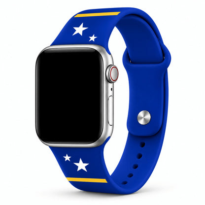 Curaçao Apple Watch horlogebandje van BnationX in blauw met gele strepen en witte sterren.